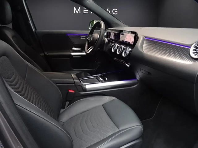 Mercedes-Benz GLA 180 Progressive