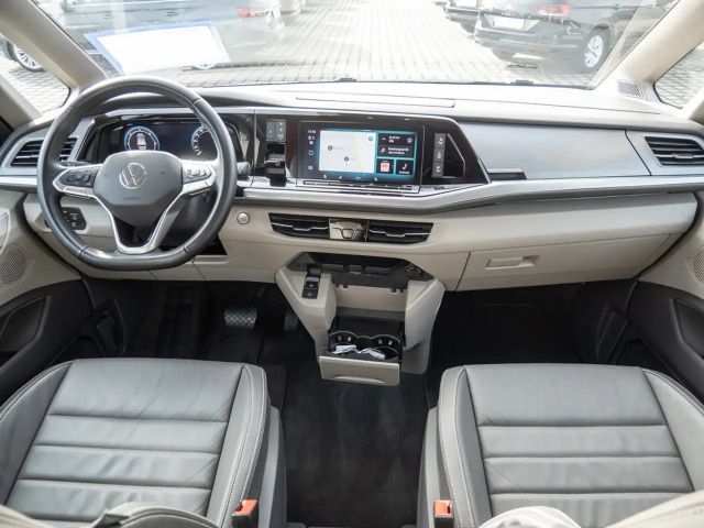 Volkswagen Multivan 2.0 TDI Lang Life T7