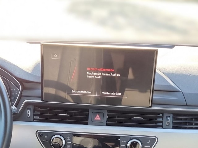 Audi A4 35 TFSI Avant S-Tronic