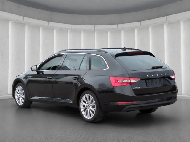 Skoda Superb Combi