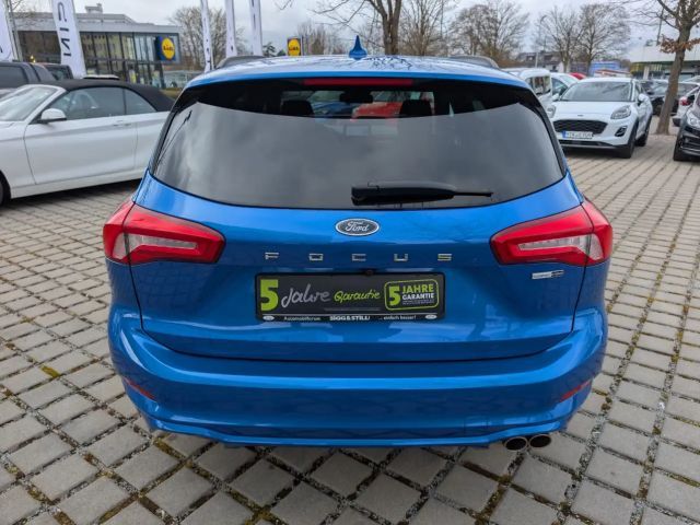 Ford Focus ST Line Wagon