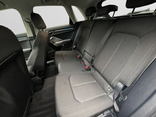 Audi Q3 35 TFSI S-Line S-Tronic