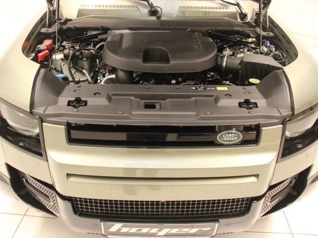 Land Rover Defender 110 D300 Dynamic SE