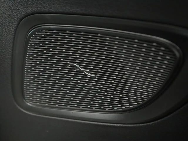 Mercedes-Benz C 180 AVANTGARDE Sedan