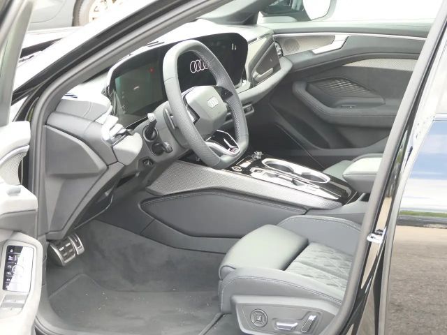 Audi A6 e-tron Quattro