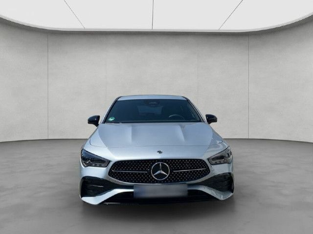 Mercedes-Benz CLA 200 Shooting Brake