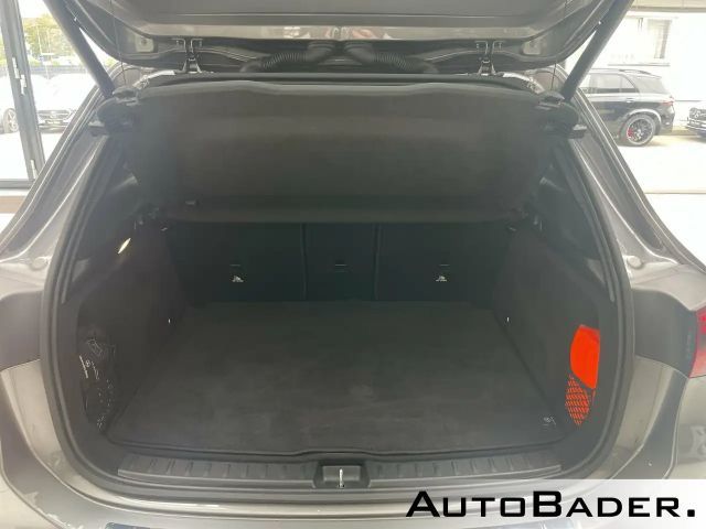 Mercedes-Benz GLA 200 GLA 200 d