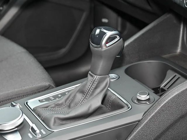 Audi Q2 35 TFSI S-Line