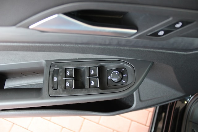 Volkswagen Golf 1.5 TSI Style