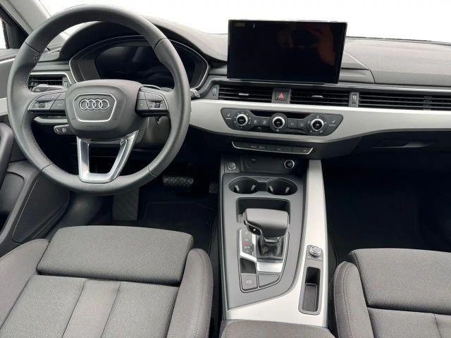 Audi A4 35 TFSI Avant S-Tronic