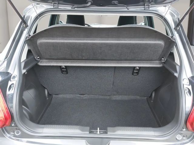 Suzuki Swift AllGrip DualJet Flash Hybrid