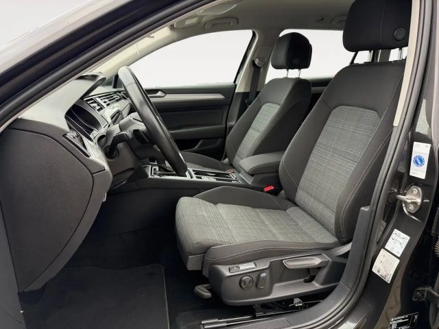 Volkswagen Passat Business DSG Variant
