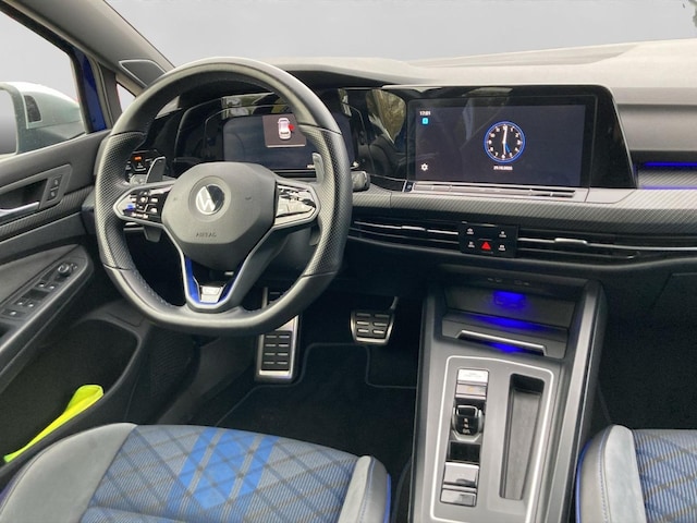 Volkswagen Golf IQ.Drive