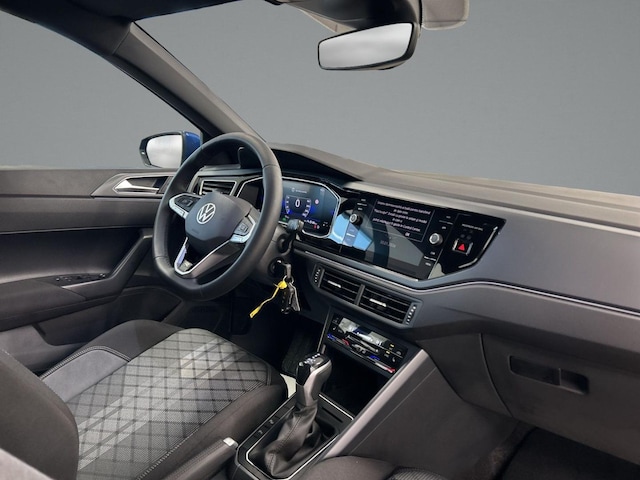 Volkswagen Polo 1.0 TSI DSG R-Line