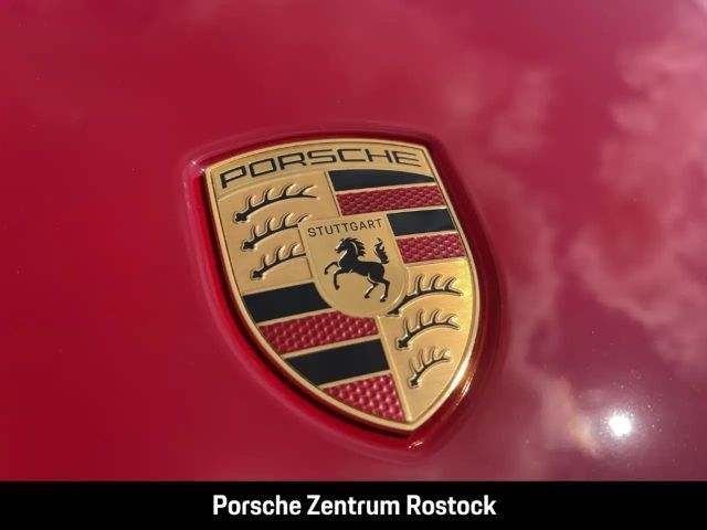 Porsche 992 Carrera Coupé GTS