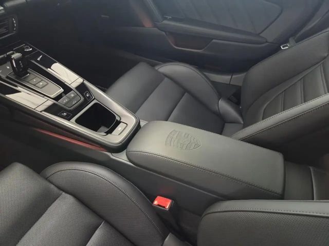 Porsche 911 992 Carrera Coupé GTS