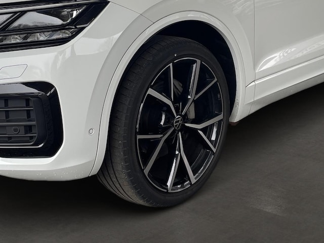 Volkswagen Touareg Touareg 3.0  R-L  DT170TDI A8A