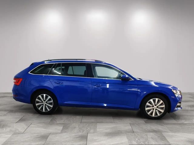 Skoda Superb 1.4 TSI Ambition Combi iV