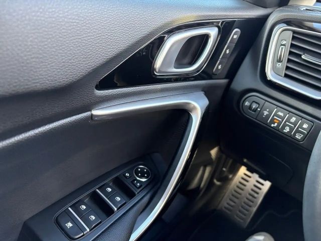 Kia XCeed PHEV Platinum Edition