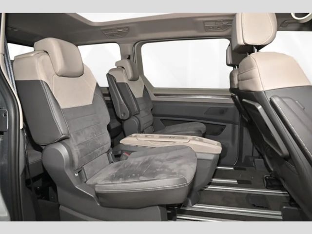 Volkswagen Multivan 2.0 TDI DSG Style T7