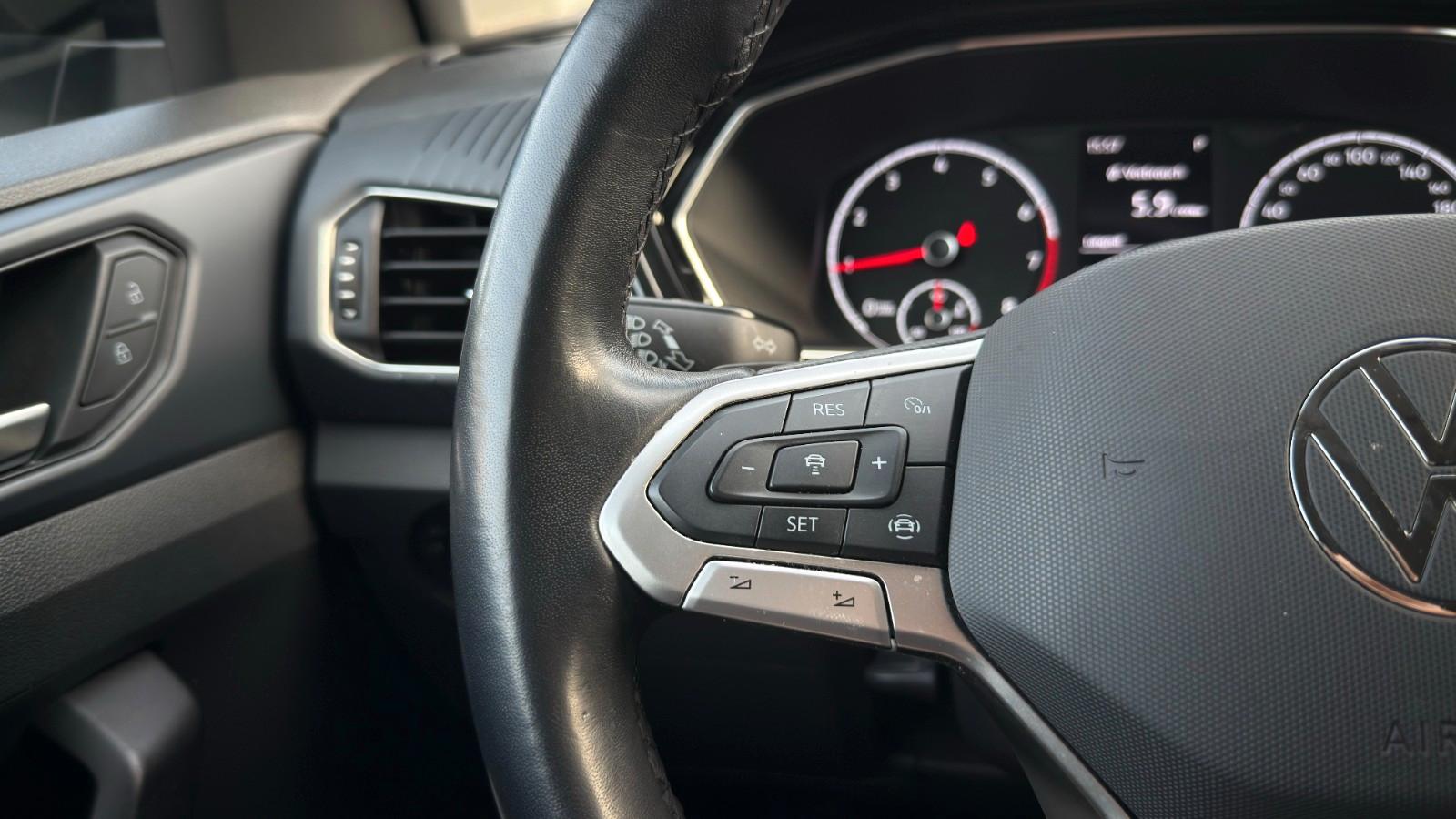 Volkswagen T-Cross Style