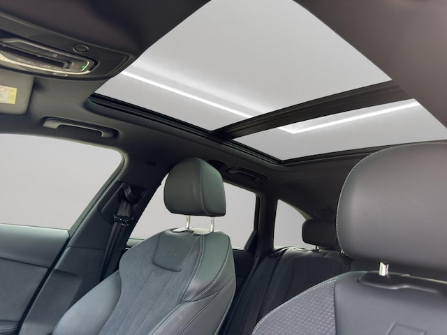 Audi A4 35 TFSI Avant S-Line S-Tronic