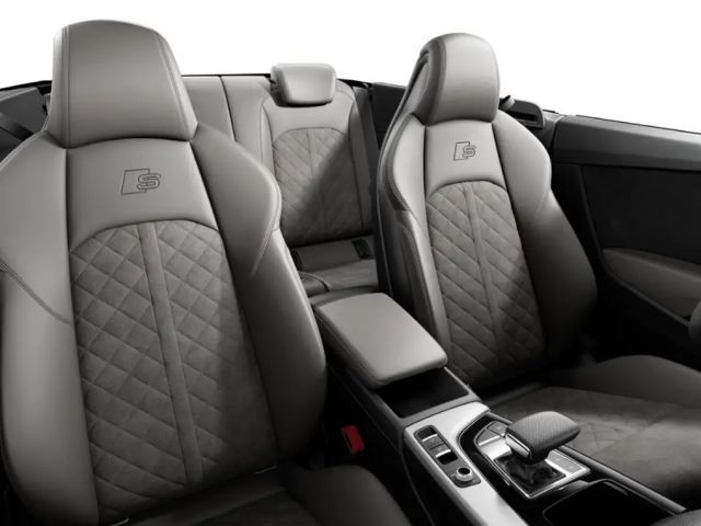 Audi A5 35 TDI Cabriolet S-Line