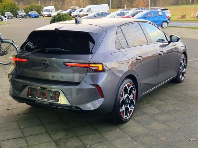 Opel Astra GS-Line Grand Sport