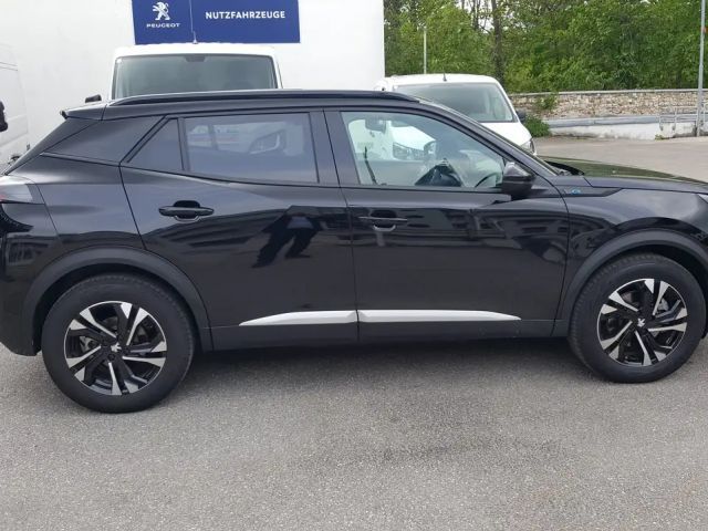 Peugeot E-2008 Allure Pack