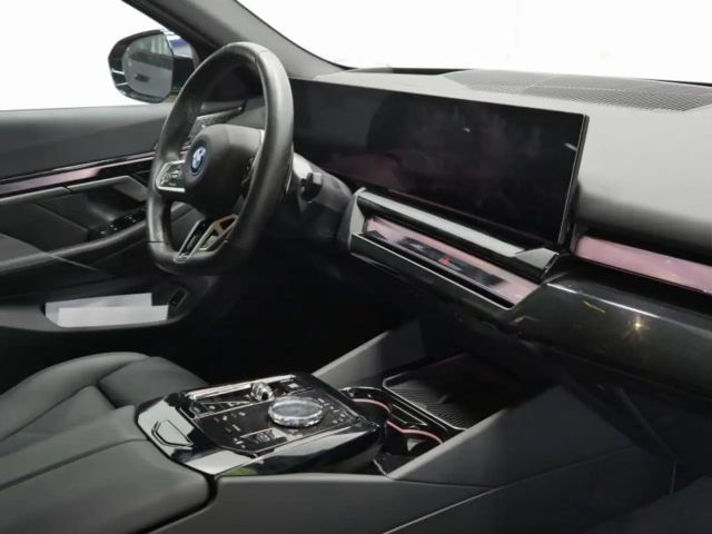 BMW 550 M-Sport Sedan