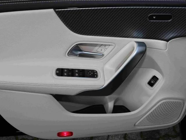 Mercedes-Benz CLA 180 Coupé