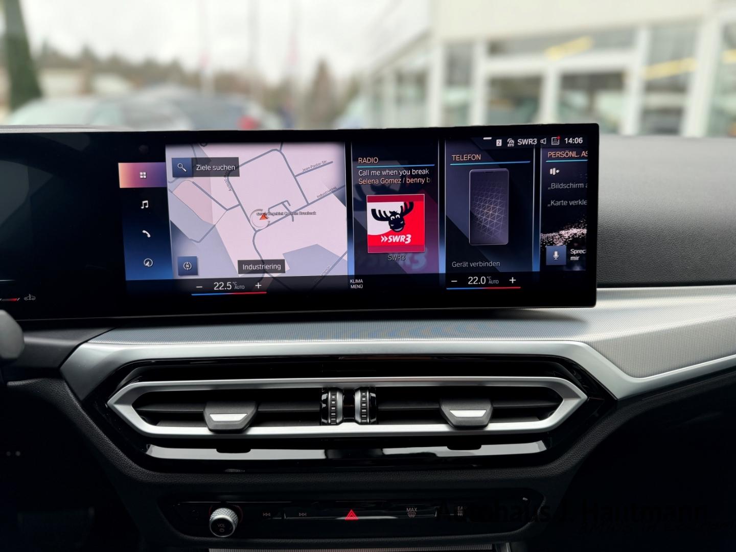 BMW 320 320d M-Sport Touring xDrive