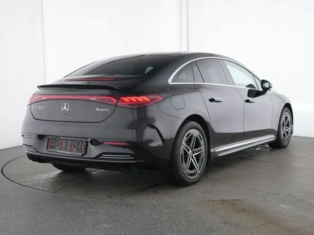 Mercedes-Benz EQE 350 4MATIC AMG Line Sedan