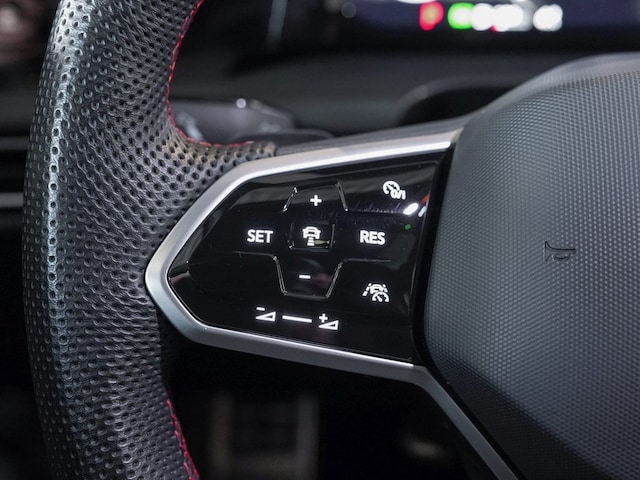 Volkswagen Golf 2.0 TSI DSG GTI Style