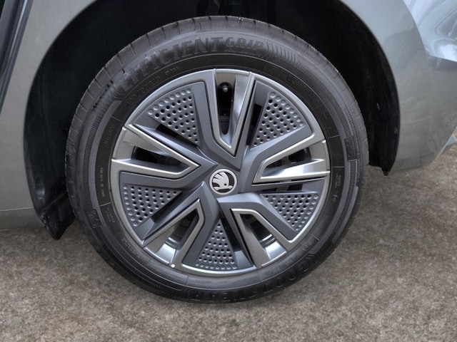 Skoda Fabia 1.0 TSI Tour