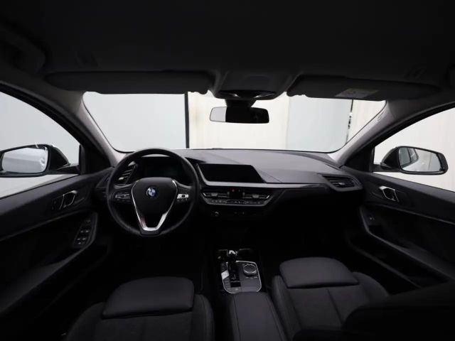 BMW 116 Sedan Sport Line