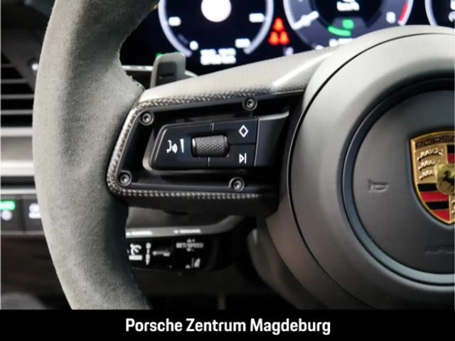 Porsche 992 Carrera Coupé GTS