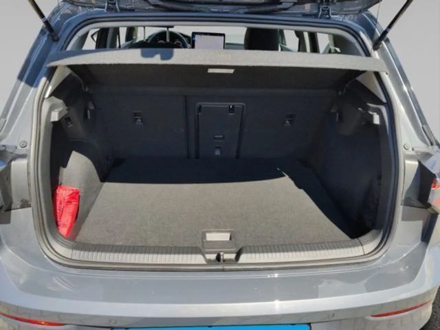 Volkswagen Golf 1.5 eTSI Golf VIII