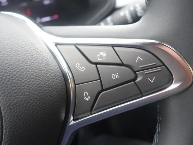 Mitsubishi ASX Invite