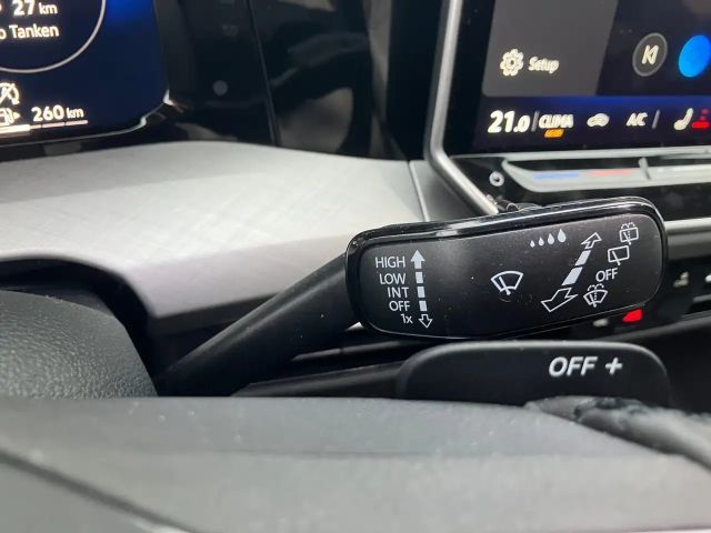 Volkswagen Golf Business DSG Variant