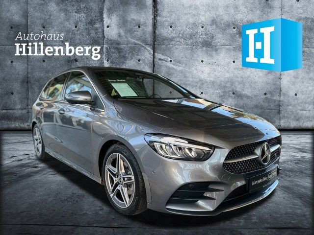 Mercedes-Benz B 200 AMG Line Sedan