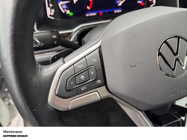 Volkswagen Polo 1.0 TSI DSG R-Line