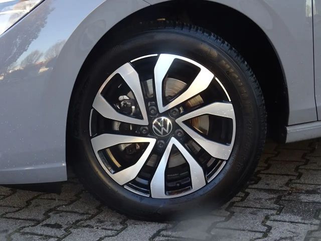 Volkswagen Golf 1.5 TSI