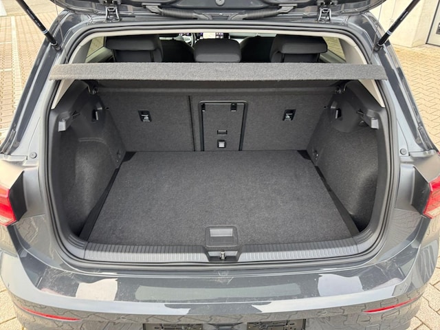 Volkswagen Golf 1.5 TSI Golf VIII Life