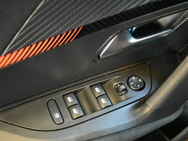 Peugeot E-2008 Elektro Actice Pack  LED,APP Connect,Spurassist...