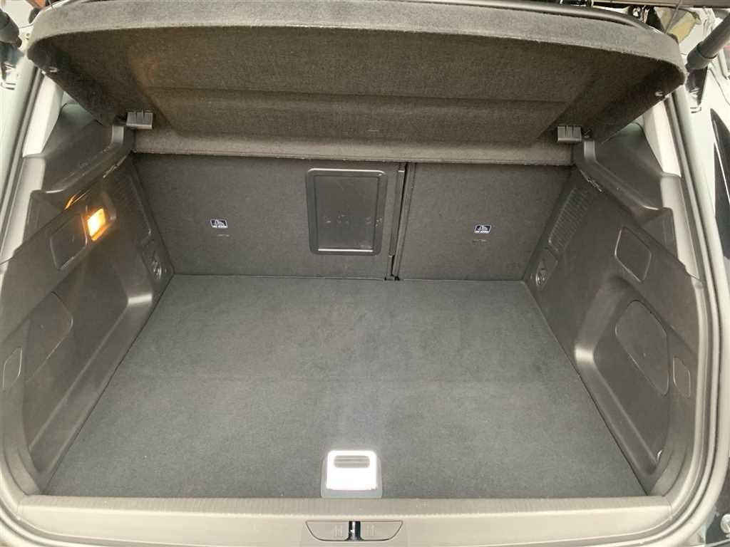 Opel Grandland X Grandland X 1.6 AT8 Hybrid LED PDC Kamera Navi S