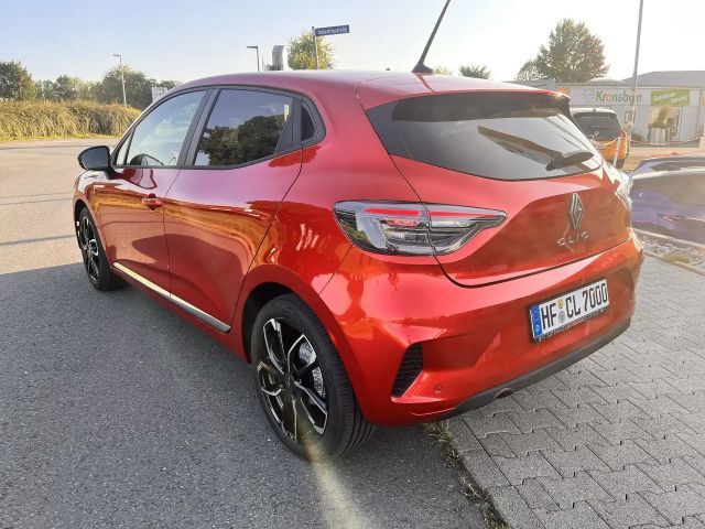 Renault Clio Evolution TCe 100