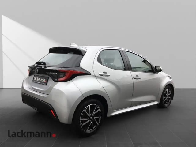 Toyota Yaris Club Comfort Hybride
