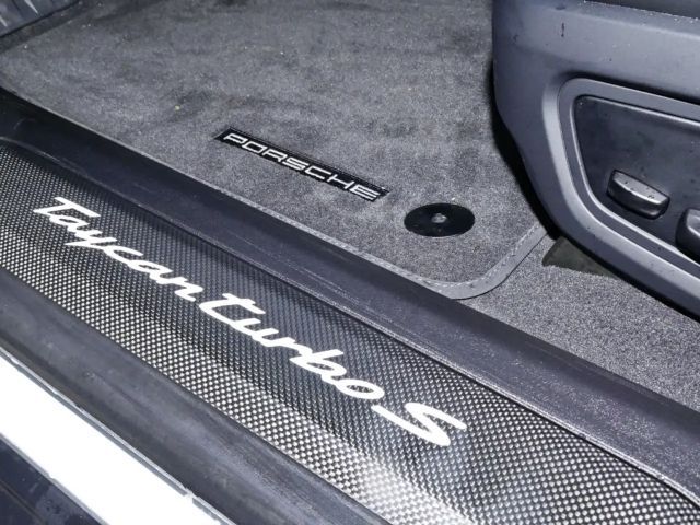 Porsche Taycan Cross Turismo S Turbo