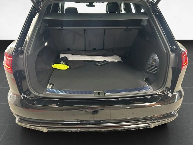 Volkswagen Touareg 4Motion R-Line